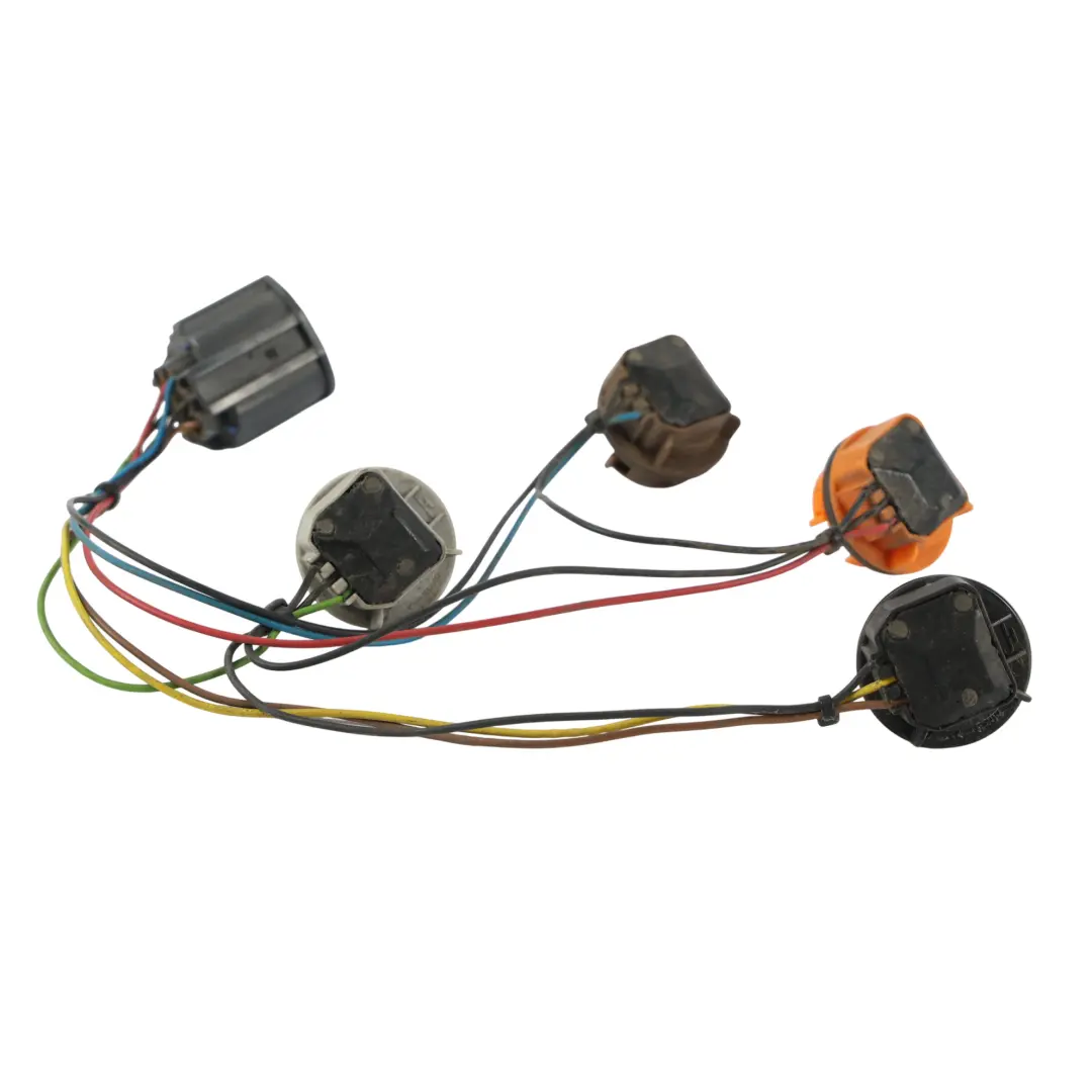 Tail Light Rear Lamp Wire Cable Wiring Socket Left Right N/O/S to Range Rover L320 with Part number YND500090 Range Rover L320 Tail Light Rear Lamp Wire Cable Wiring Socket Left Right N/O/S - SKU YND500090 - Part number YND500090