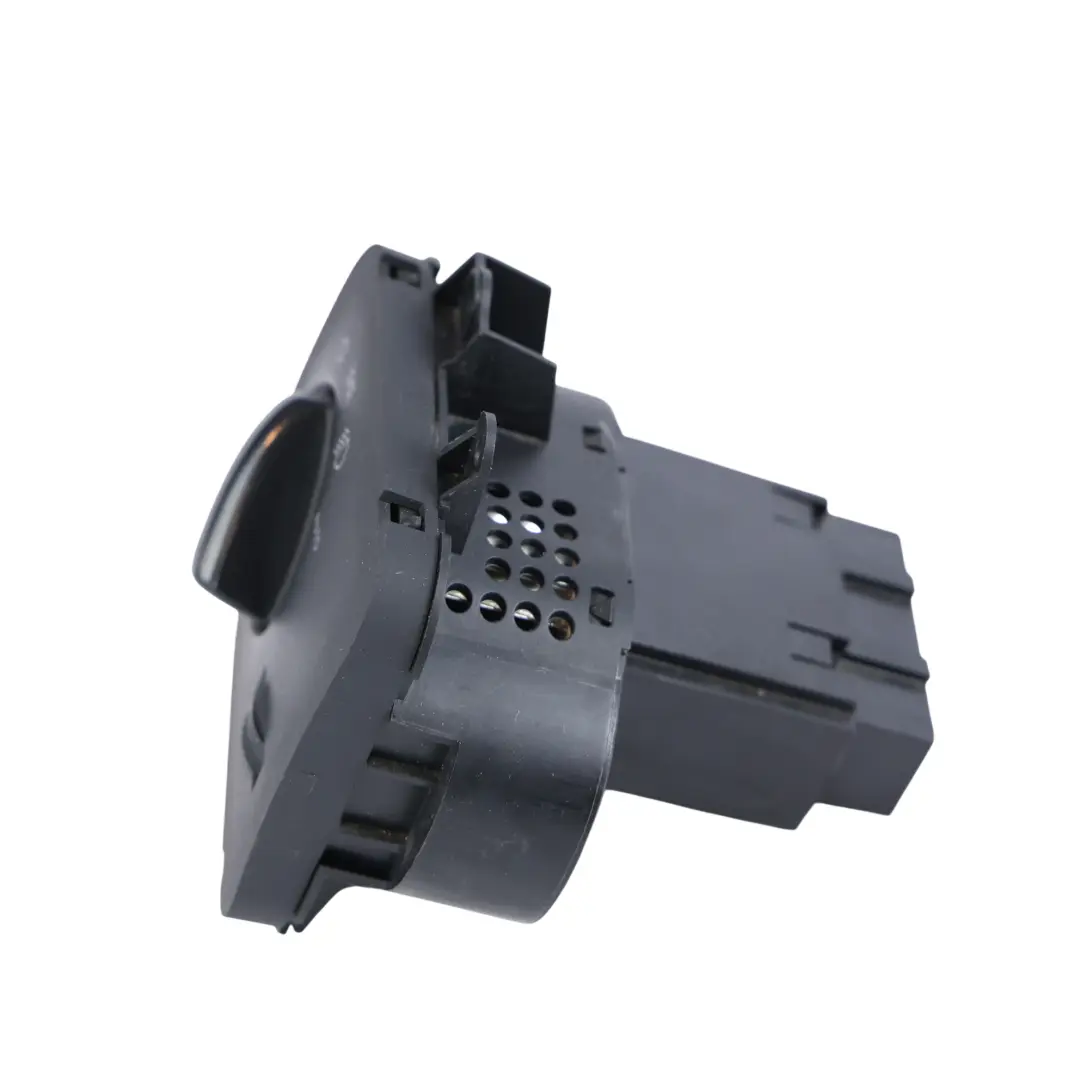 Interruttore Fari Pannello Controllo per Land Rover Discovery 3 L319 con numero di parte YUD-501480-PVJ Land Rover Discovery 3 L319 Interruttore Fari Pannello Controllo - SKU YUD-501480-PVJ - Numero di parte YUD-501480-PVJ