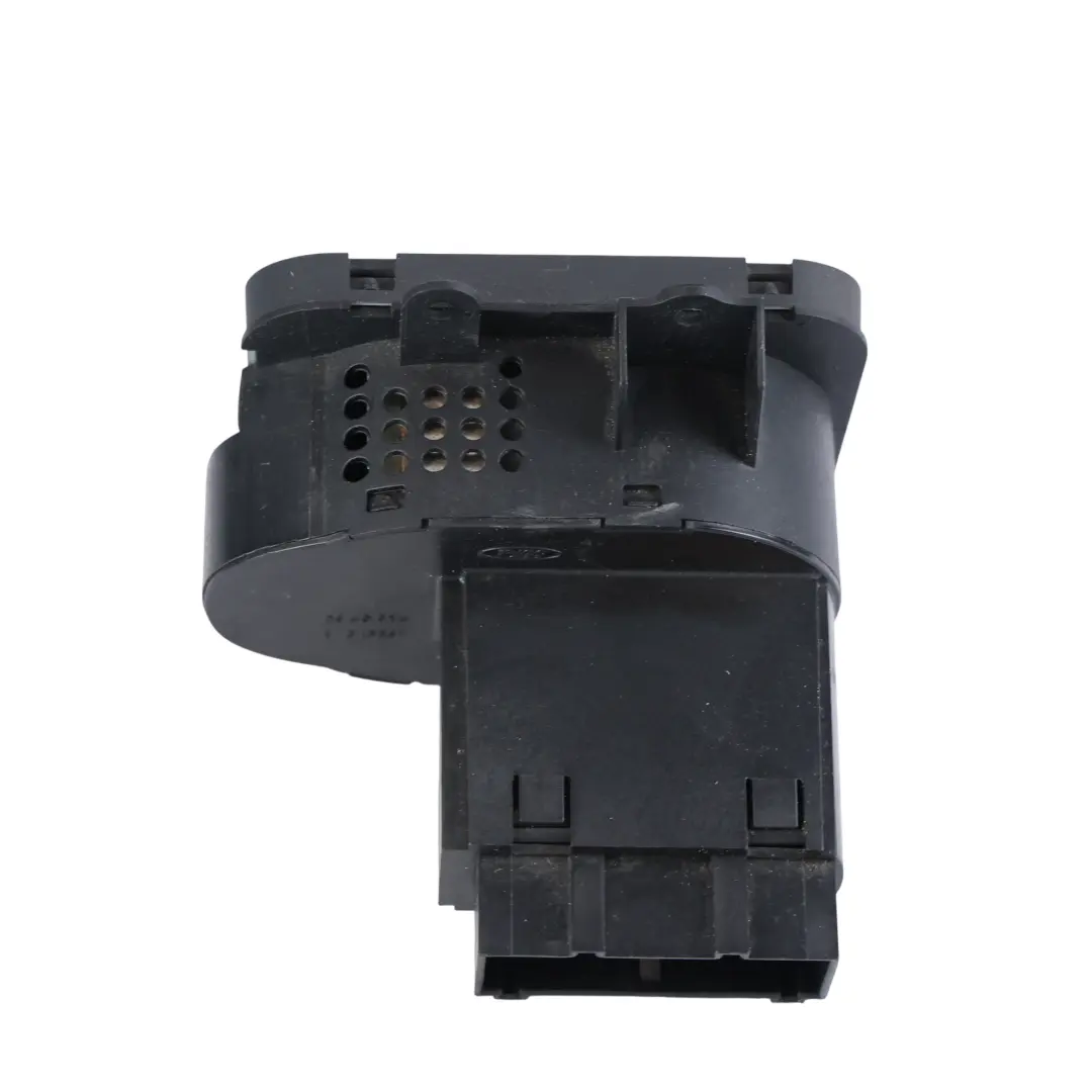 Land Rover Discovery 3 L319 Interruttore Fari Pannello Controllo - SKU YUD-501480-PVJ - Numero di parte YUD-501480-PVJ