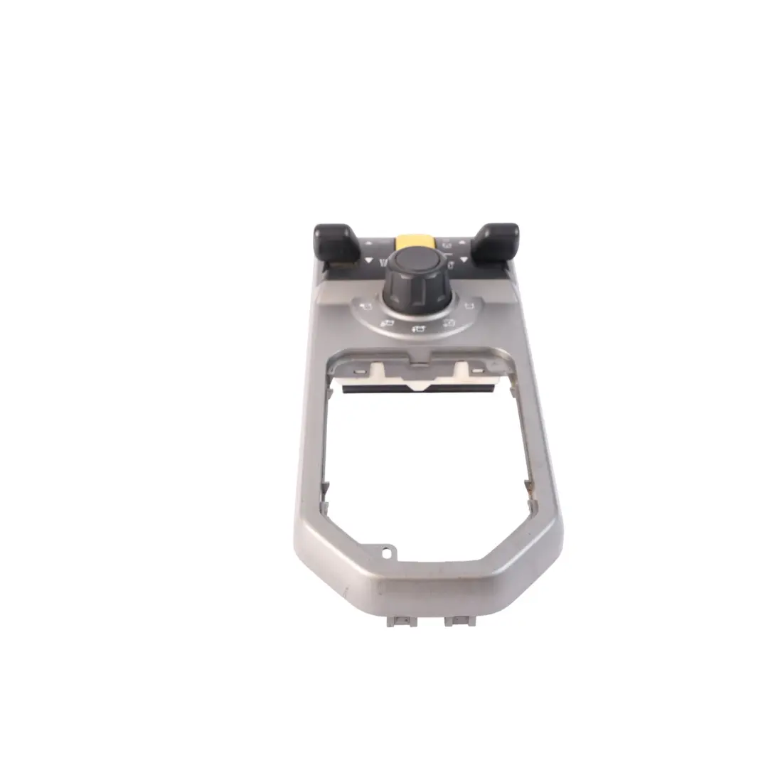 Unità Modulo Interruttore Controllo Terreno per Land Rover Discovery L319 con numero di parte YUD501850 Land Rover Discovery L319 Unità Modulo Interruttore Controllo Terreno - SKU YUD501850 - Numero di parte YUD501850