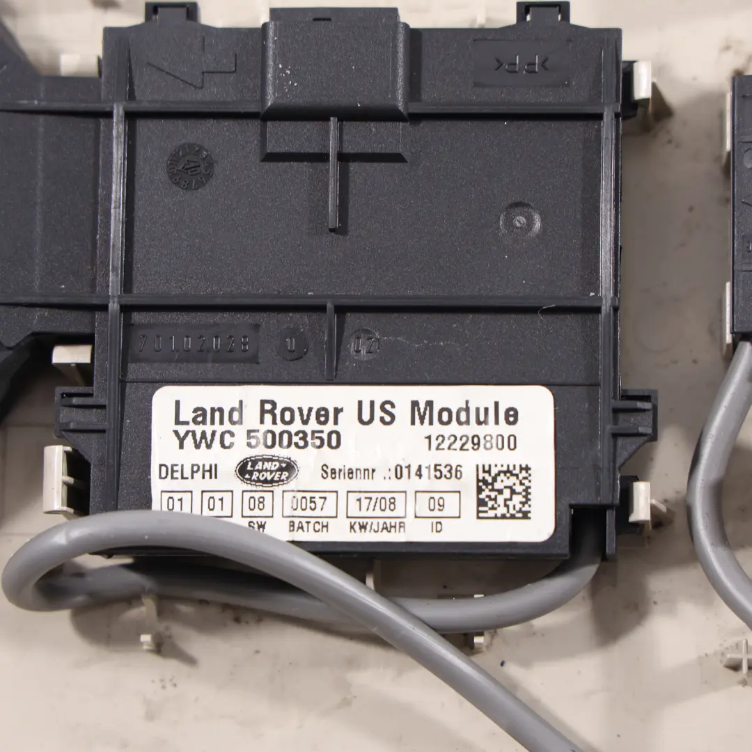 Sistema Di Allarme A Ultrasuoni Unità Sensore per Land Rover Sport L320 con numero di parte YWC500350 Land Rover Sport L320 Sistema Di Allarme A Ultrasuoni Unità Sensore - SKU YWC500350 - Numero di parte YWC500350