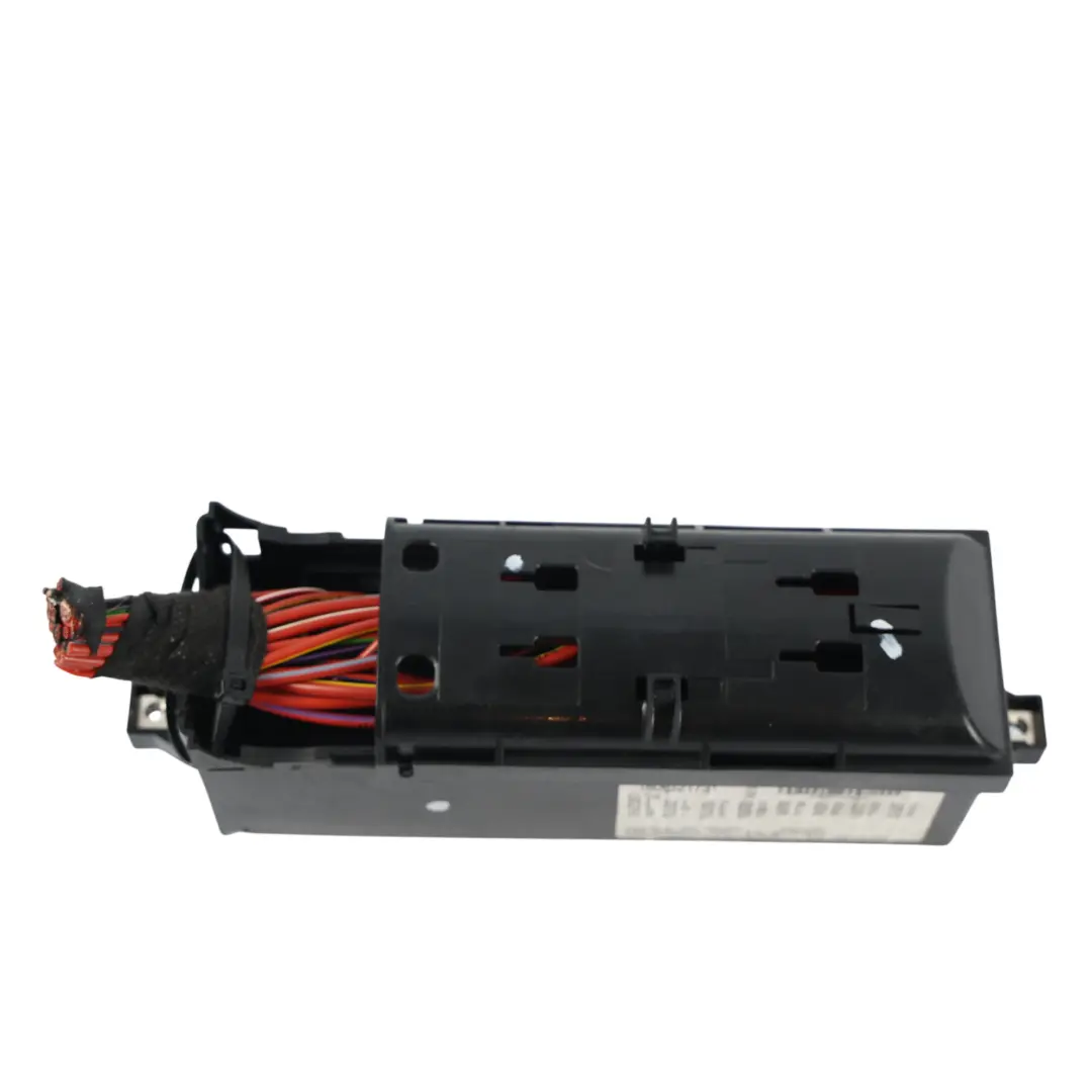 Mk4 Fuse Relay Box to Audi Q3 F3 Volkswagen Tiguan 5N Jetta with Part number 000937615B Audi Q3 F3 Volkswagen Tiguan 5N Jetta Mk4 Fuse Relay Box - SKU 000937615B - Part number 000937615B