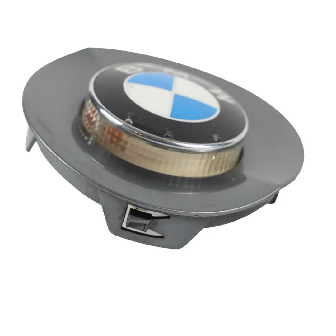 BMW Z4 E85 Clignotant Aile Couvercle Badge Emblème Droit Spacegrau A52 - SKU 0030962-SCG - Numéro de pièce 0030962