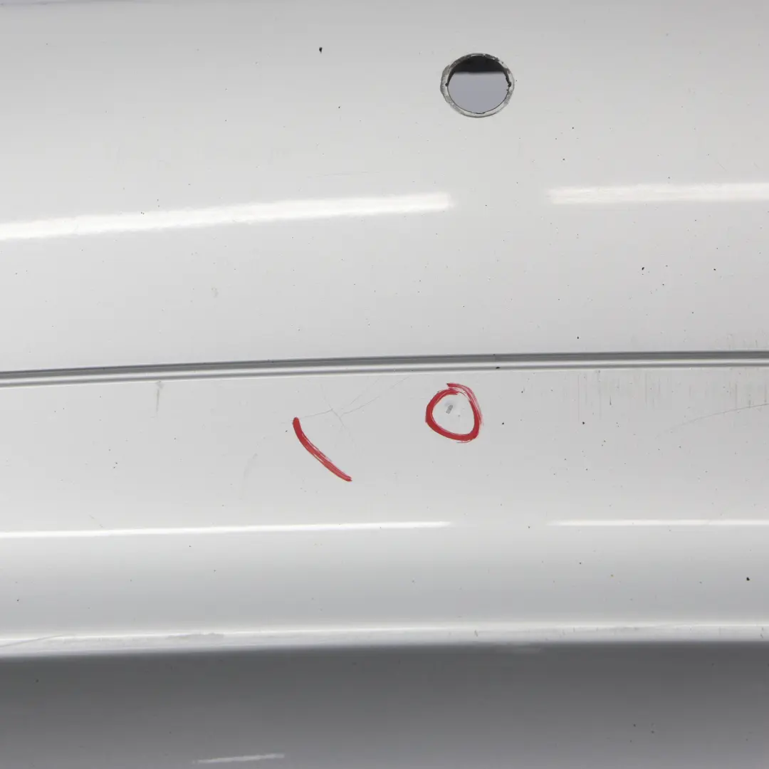 Lift Zderzak Tylny PDC Titansilber Srebrny Metallic - 354 do BMW E90 LCI o numerze 36875 BMW E90 LCI Lift Zderzak Tylny PDC Titansilber Srebrny Metallic - 354 - SKU 0036875-TS - Numer Części 36875