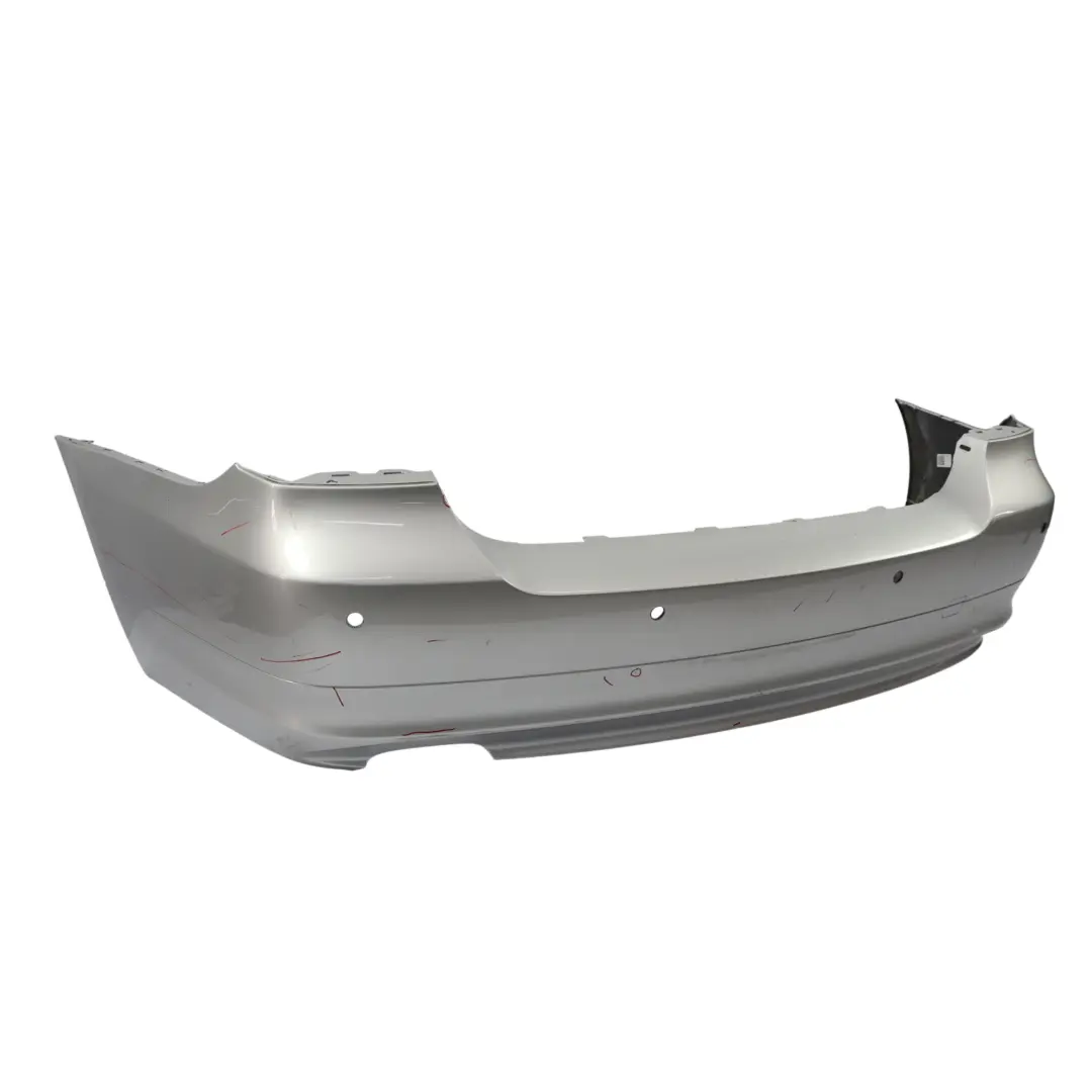 BMW E90 LCI Lift Zderzak Tylny PDC Titansilber Srebrny Metallic - 354 - SKU 0036875-TS - Numer Części 36875