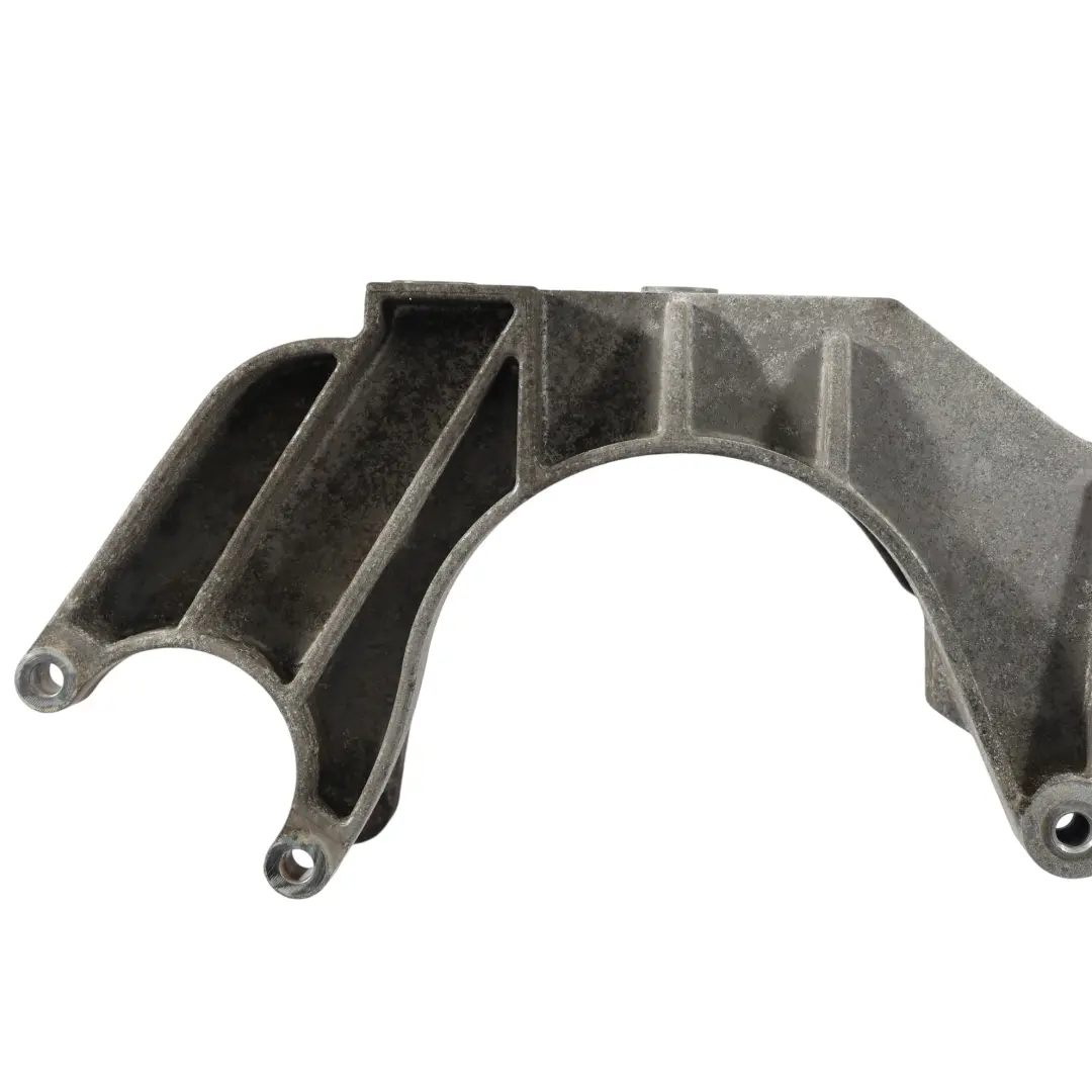 7L A3 8P 3.2 FSI V6 Support Alternateur pour Volkswagen Touareg à propos du numéro de pièce 022260087F Volkswagen Touareg 7L A3 8P 3.2 FSI V6 Support Alternateur - SKU 022260087F-1 - Numéro de pièce 022260087F