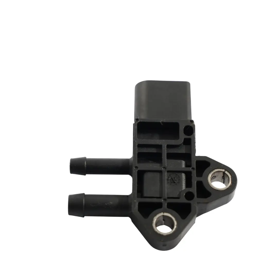 Czujnik Ciśnienia Spalin DPF Bosch do VW Passat B8 T-Roc Phaeton 3D o numerze 0281002710 VW Passat B8 T-Roc Phaeton 3D Czujnik Ciśnienia Spalin DPF Bosch - SKU 0281002710 - Numer Części 0281002710