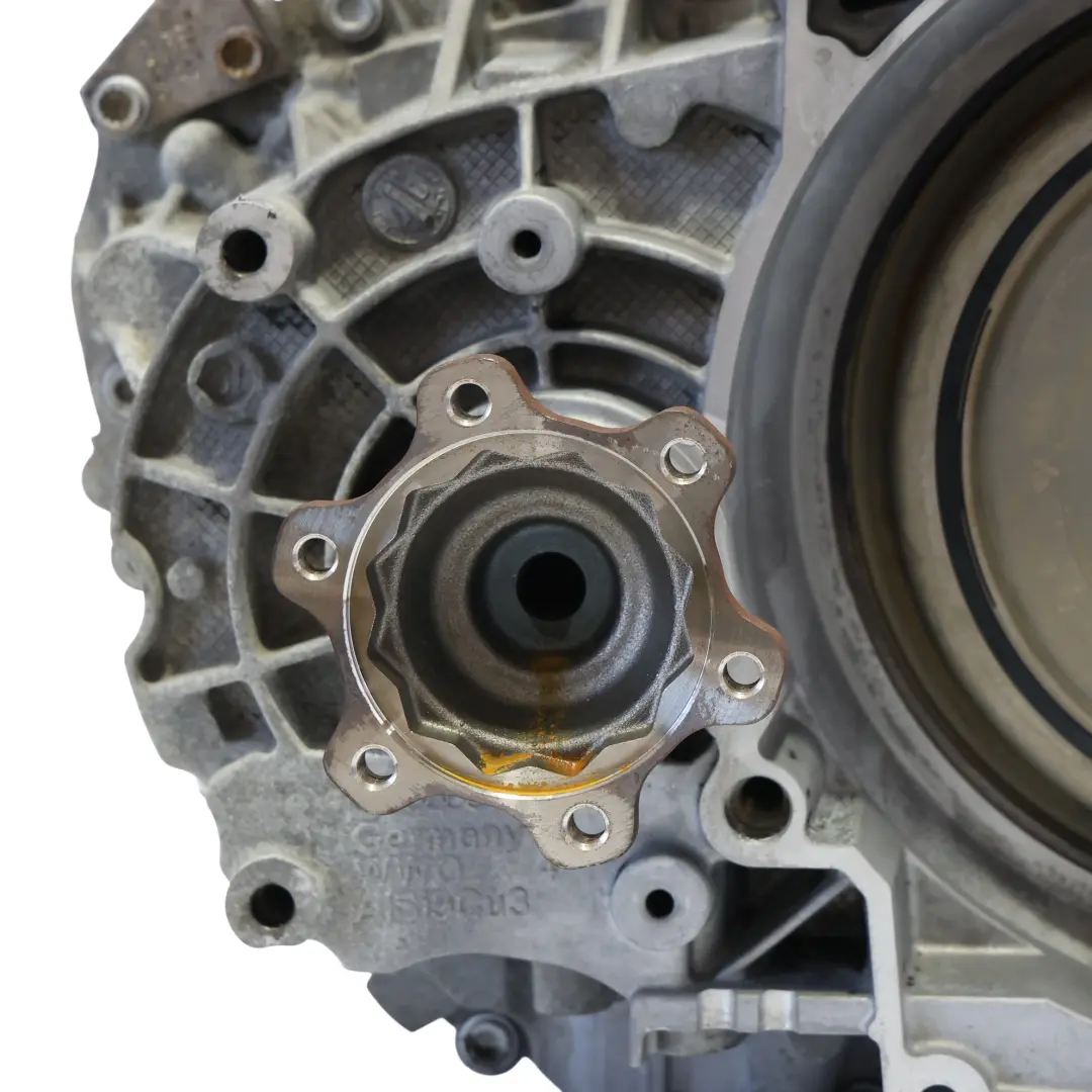 Mk5 EOS 1F 2.0 TDI BMM Cambio Automatico DSG JPJ GARANZIA per VW Golf con numero di parte 02E300043MX VW Golf Mk5 EOS 1F 2.0 TDI BMM Cambio Automatico DSG JPJ GARANZIA - SKU 02E300043MX - Numero di parte 02E300043MX