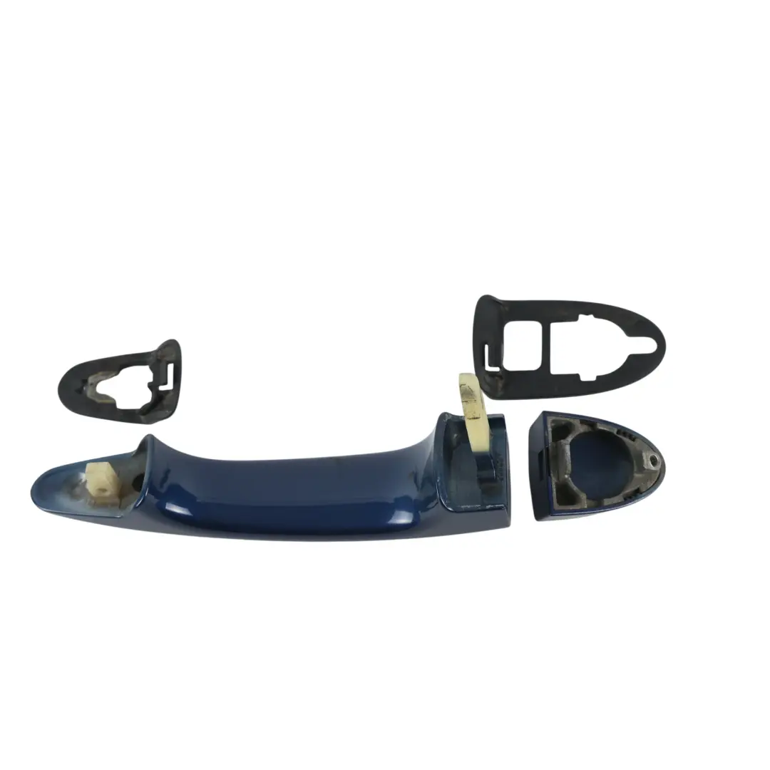 Tirador Puerta Trasera Derecho Azul Místico Metálico A07 para BMW X3 E83 con número de pieza 0303032 BMW X3 E83 Tirador Puerta Trasera Derecho Azul Místico Metálico A07 - SKU 0303032-MYS - Número de pieza 0303032