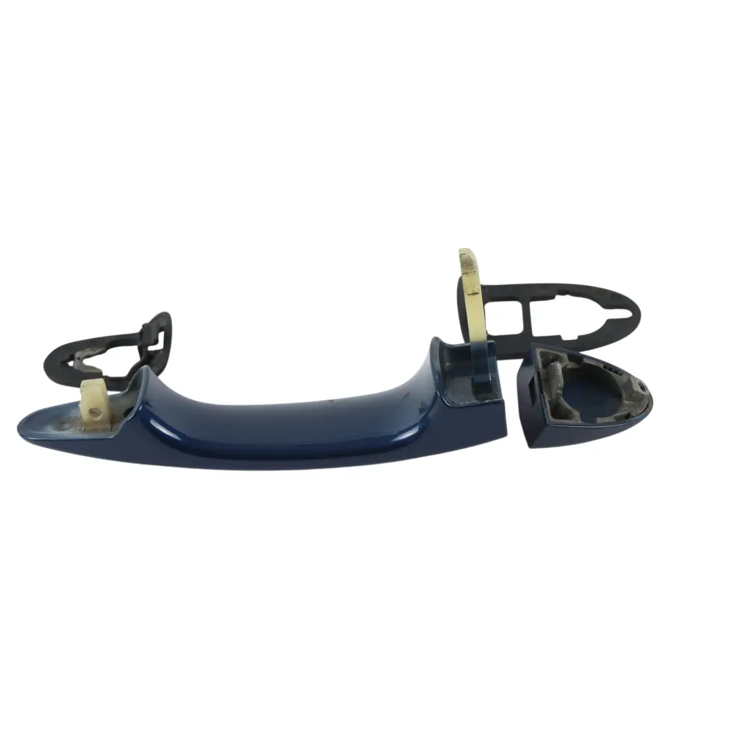 Klamka Drzwi Tylnych Prawa Mysticblau Metallic A07 do BMW X3 E83 o numerze 0303032 BMW X3 E83 Klamka Drzwi Tylnych Prawa Mysticblau Metallic A07 - SKU 0303032-MYS - Numer Części 0303032