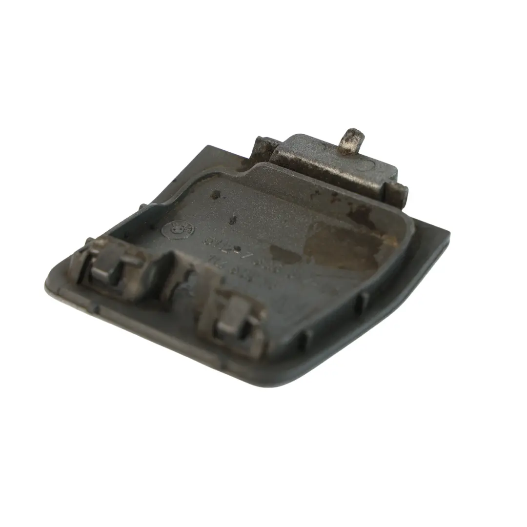 BMW E60 M Sport Tapa Gancho Remolque Trasero Titansilber Metallic 354 7033700 - SKU 0395209-TS - Número de pieza 0395209