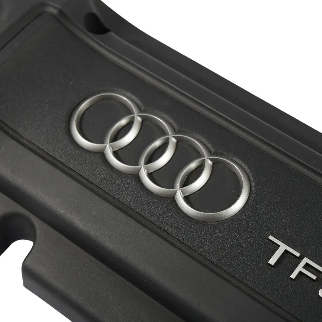 Audi A3 8P 1.4 TFSI Copertura Superiore Motore Isolamento - SKU 03C103925F - Numero di parte 03C103925F