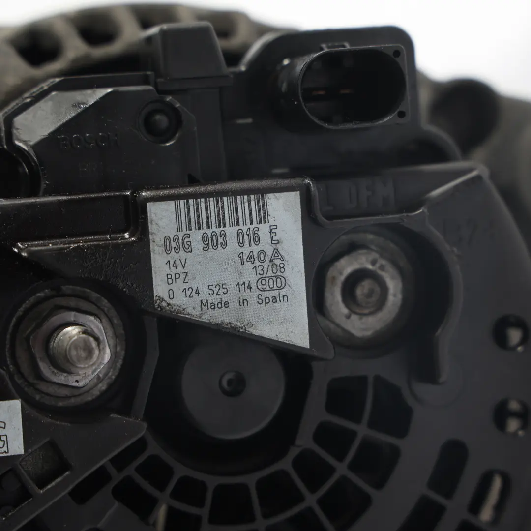 Alternador Generador 14V 140A para Audi A4 B8 A5 8T con número de pieza 03G903016E Audi A4 B8 A5 8T Alternador Generador 14V 140A - SKU 03G903016E-1 - Número de pieza 03G903016E