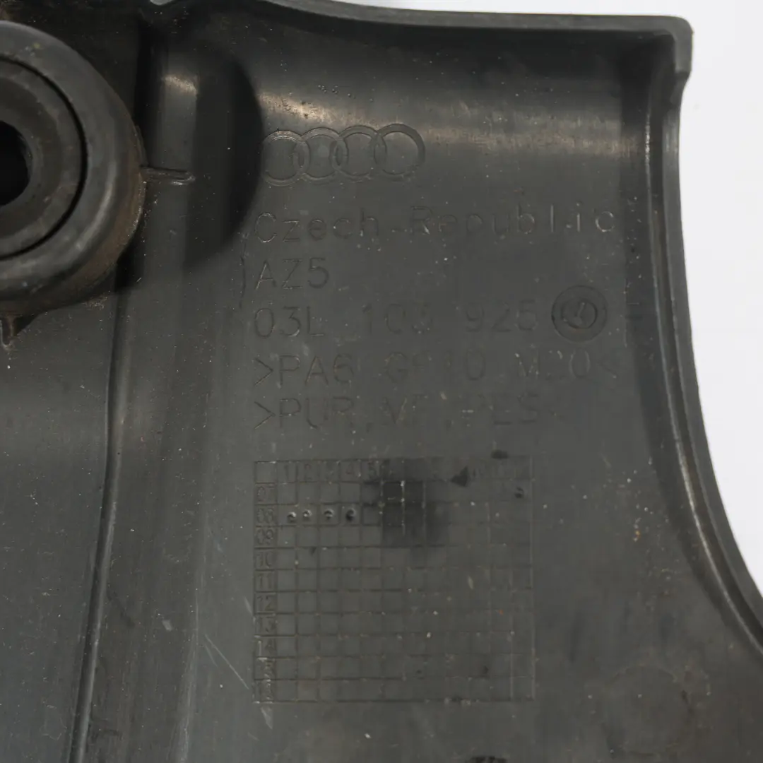 Garniture De Couvercle Supérieur Moteur Diesel pour Audi A4 B8 2.0 TDI à propos du numéro de pièce 03L103925F Audi A4 B8 2.0 TDI Garniture De Couvercle Supérieur Moteur Diesel - SKU 03L103925F - Numéro de pièce 03L103925F