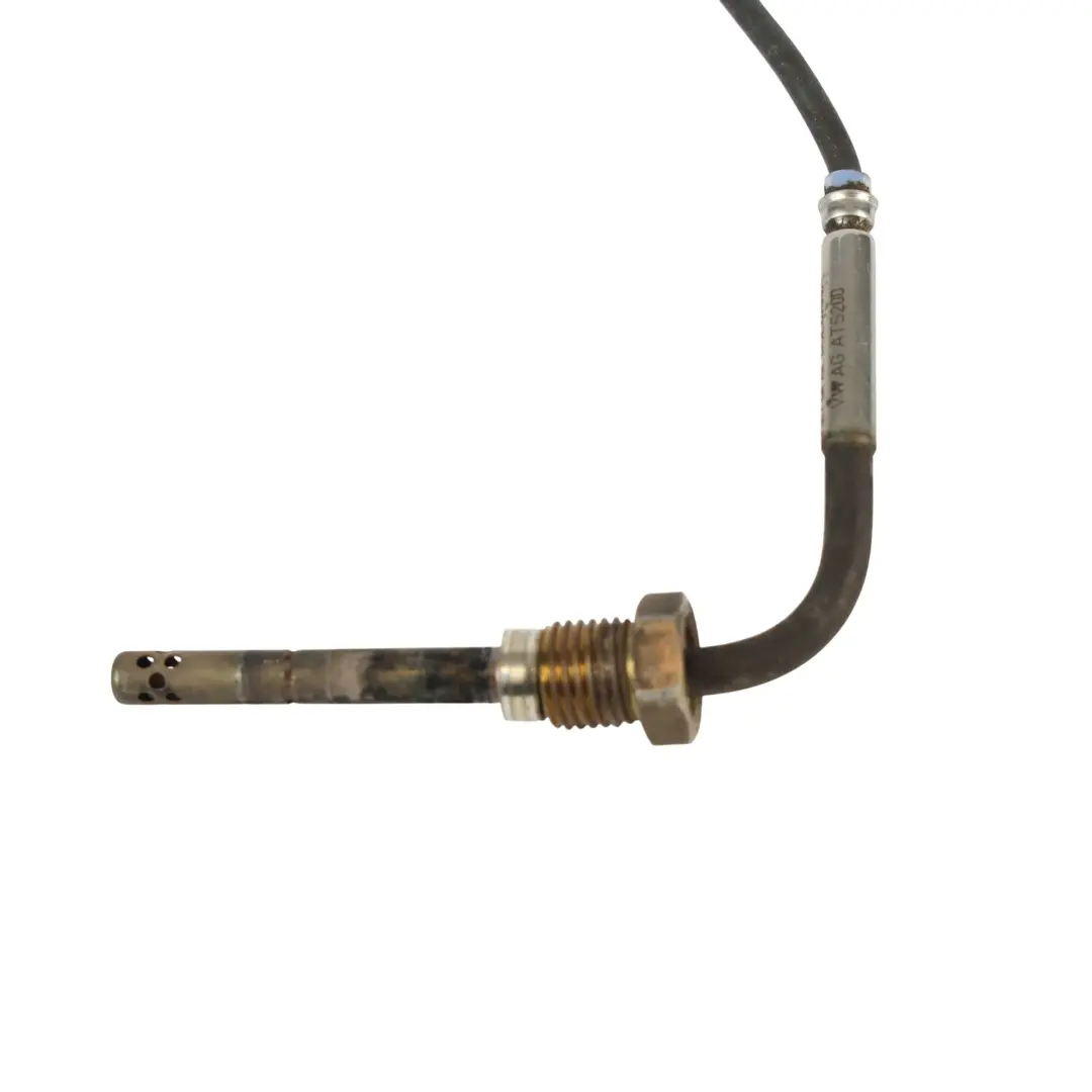 Sensore Temperatura Gas Scarico 2.0 TDI per Volkswagen Crafter 2E con numero di parte 03L906088DM Volkswagen Crafter 2E Sensore Temperatura Gas Scarico 2.0 TDI - SKU 03L906088DM - Numero di parte 03L906088DM