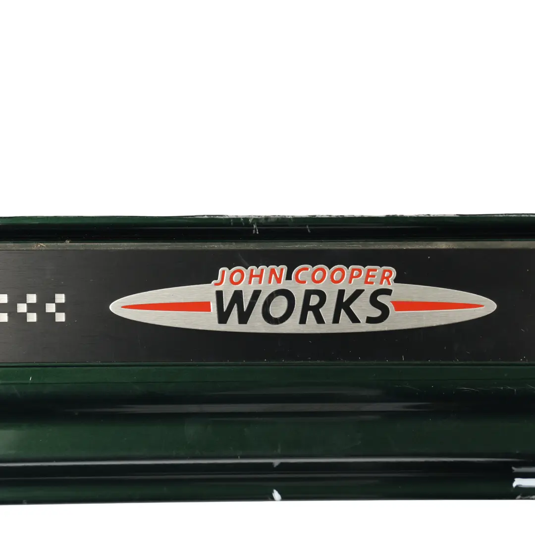 Nakładka Progowa JCW Lewa British Racing Green II B22 do Mini R56 R57 o numerze 0404115 Mini R56 R57 Nakładka Progowa JCW Lewa British Racing Green II B22 - SKU 0404115-BRGII - Numer Części 0404115