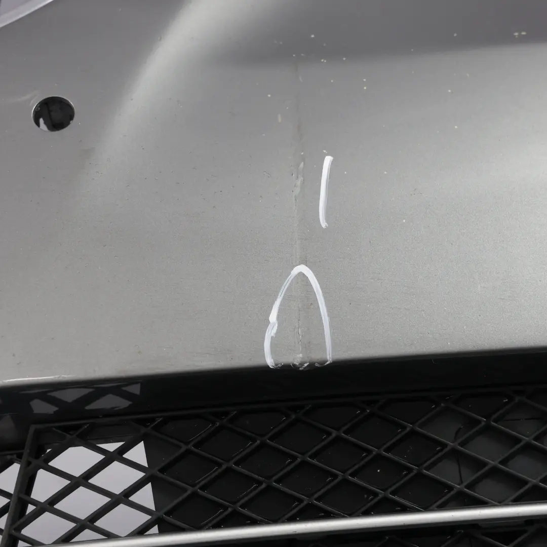 Zderzak Przedni Spacegrau Szary Metalik A52 do BMW E60 E61 LCI o numerze 0420276 BMW E60 E61 LCI Zderzak Przedni Spacegrau Szary Metalik A52 - SKU 0420276-SCG1 - Numer Części 0420276