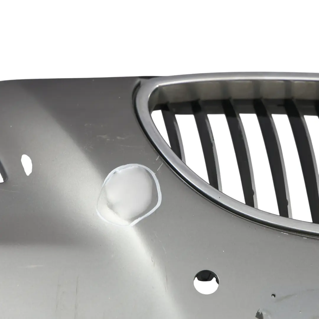 Zderzak Przedni Spacegrau Szary Metalik A52 do BMW E60 E61 LCI o numerze 0420276 BMW E60 E61 LCI Zderzak Przedni Spacegrau Szary Metalik A52 - SKU 0420276-SCG1 - Numer Części 0420276