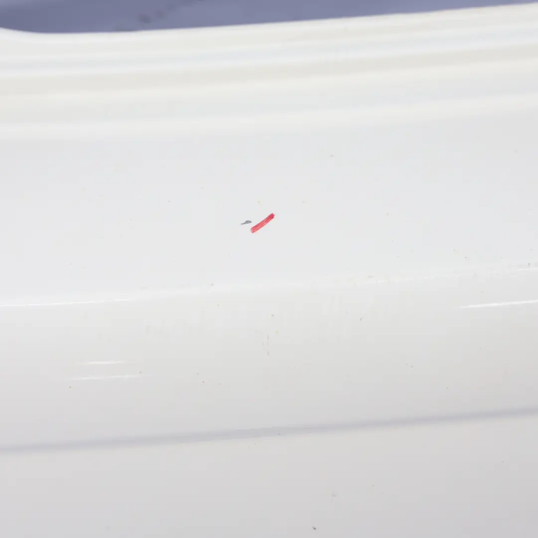 Rivestimento Paraurti Posteriore Pepper White - 850 per Mini R56 R57 con numero di parte 0430247 Mini R56 R57 Rivestimento Paraurti Posteriore Pepper White - 850 - SKU 0430247-PW - Numero di parte 0430247