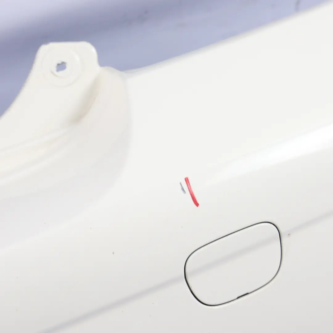 Rivestimento Paraurti Posteriore Pepper White - 850 per Mini R56 R57 con numero di parte 0430247 Mini R56 R57 Rivestimento Paraurti Posteriore Pepper White - 850 - SKU 0430247-PW - Numero di parte 0430247