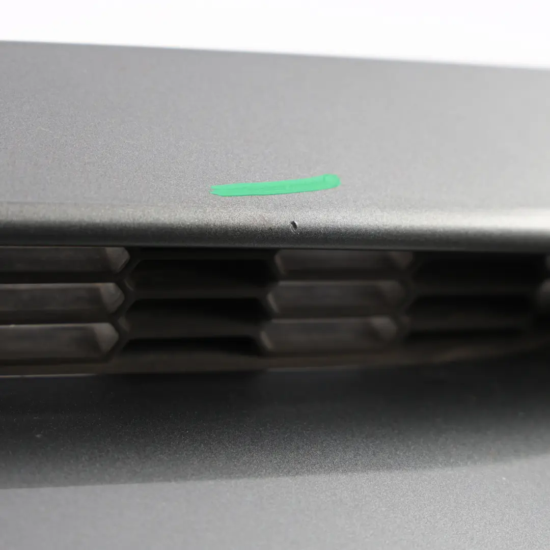 Griglia Ingresso Aria Cofano Scoop Argento Scuro - 871 per Mini Cooper S R55 R56 con numero di parte 0430302 Mini Cooper S R55 R56 Griglia Ingresso Aria Cofano Scoop Argento Scuro - 871 - SKU 0430302-DS1 - Numero di parte 0430302