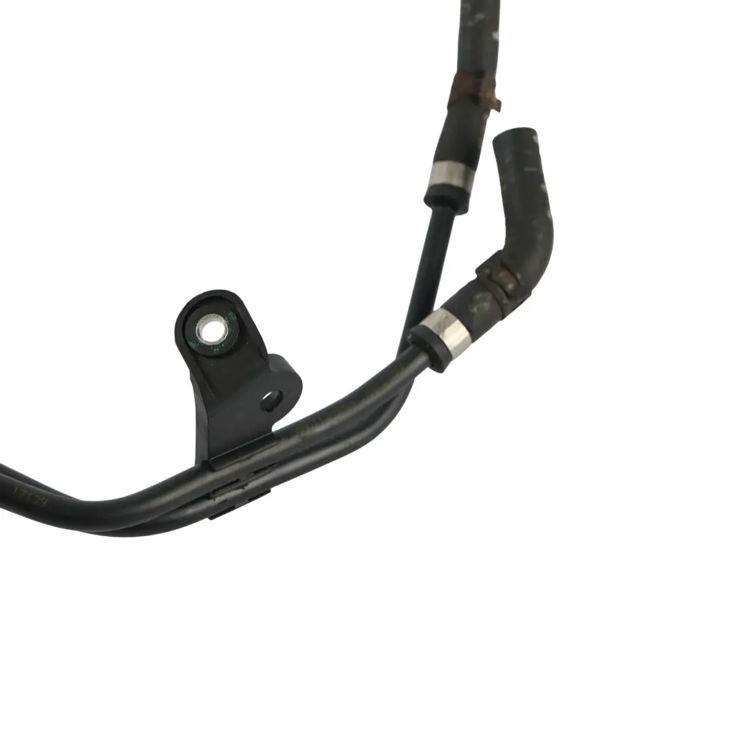 Tuyau Liquide Refroidissement Moteur 2.0 TDI pour Audi VW Tiguan 5N à propos du numéro de pièce 04L121444F Audi VW Tiguan 5N Tuyau Liquide Refroidissement Moteur 2.0 TDI - SKU 04L121444F - Numéro de pièce 04L121444F