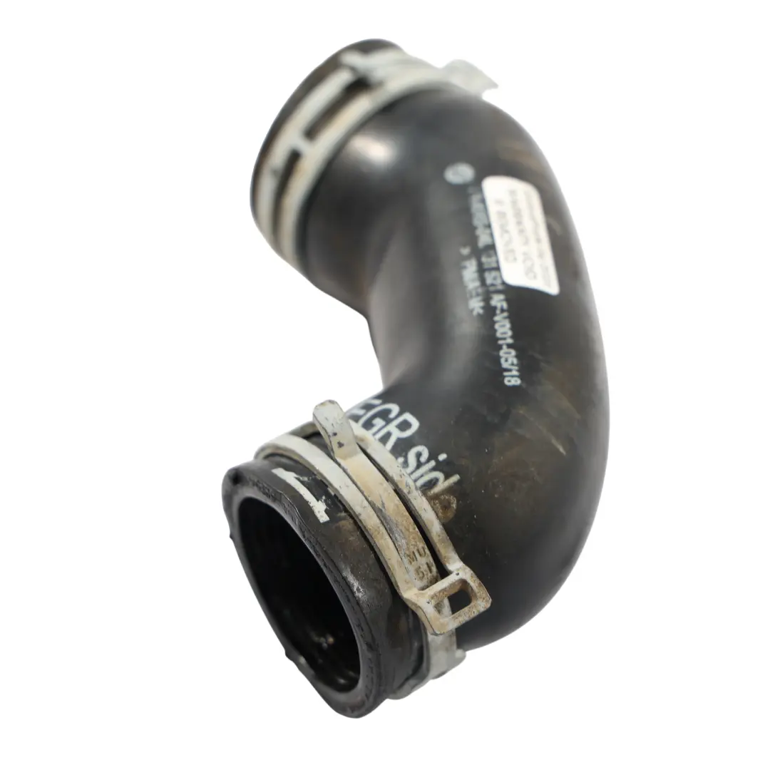 Manguera Tubo Turbo EGR para Volkswagen Golf Mk7 1.6 2.0 TDI con número de pieza 04L131521AF Volkswagen Golf Mk7 1.6 2.0 TDI Manguera Tubo Turbo EGR - SKU 04L131521AF - Número de pieza 04L131521AF