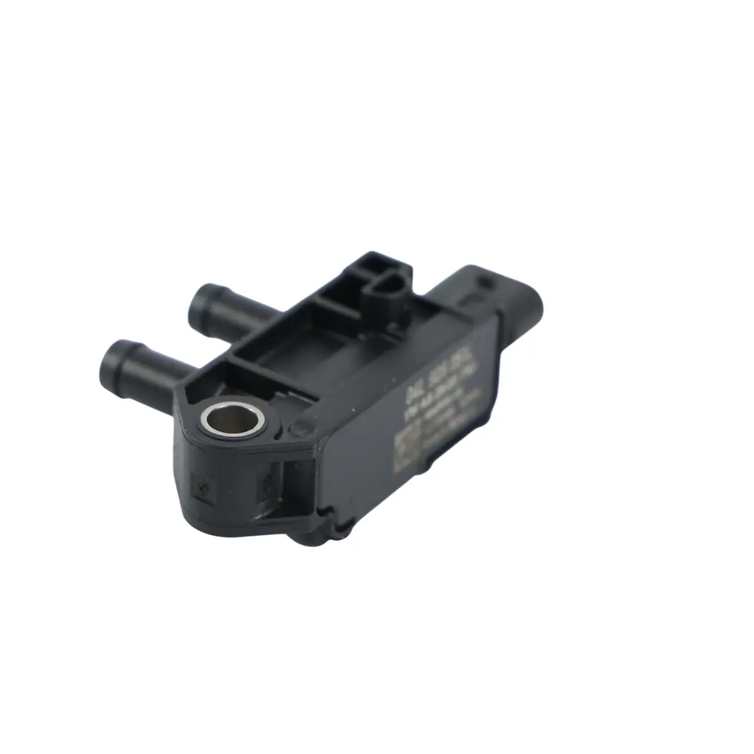 Czujnik Ciśnienia Spalin DPF 2.0 TDI Diesel do Audi A4 B9 A5 F5 o numerze 04L906051L Audi A4 B9 A5 F5 Czujnik Ciśnienia Spalin DPF 2.0 TDI Diesel - SKU 04L906051L - Numer Części 04L906051L