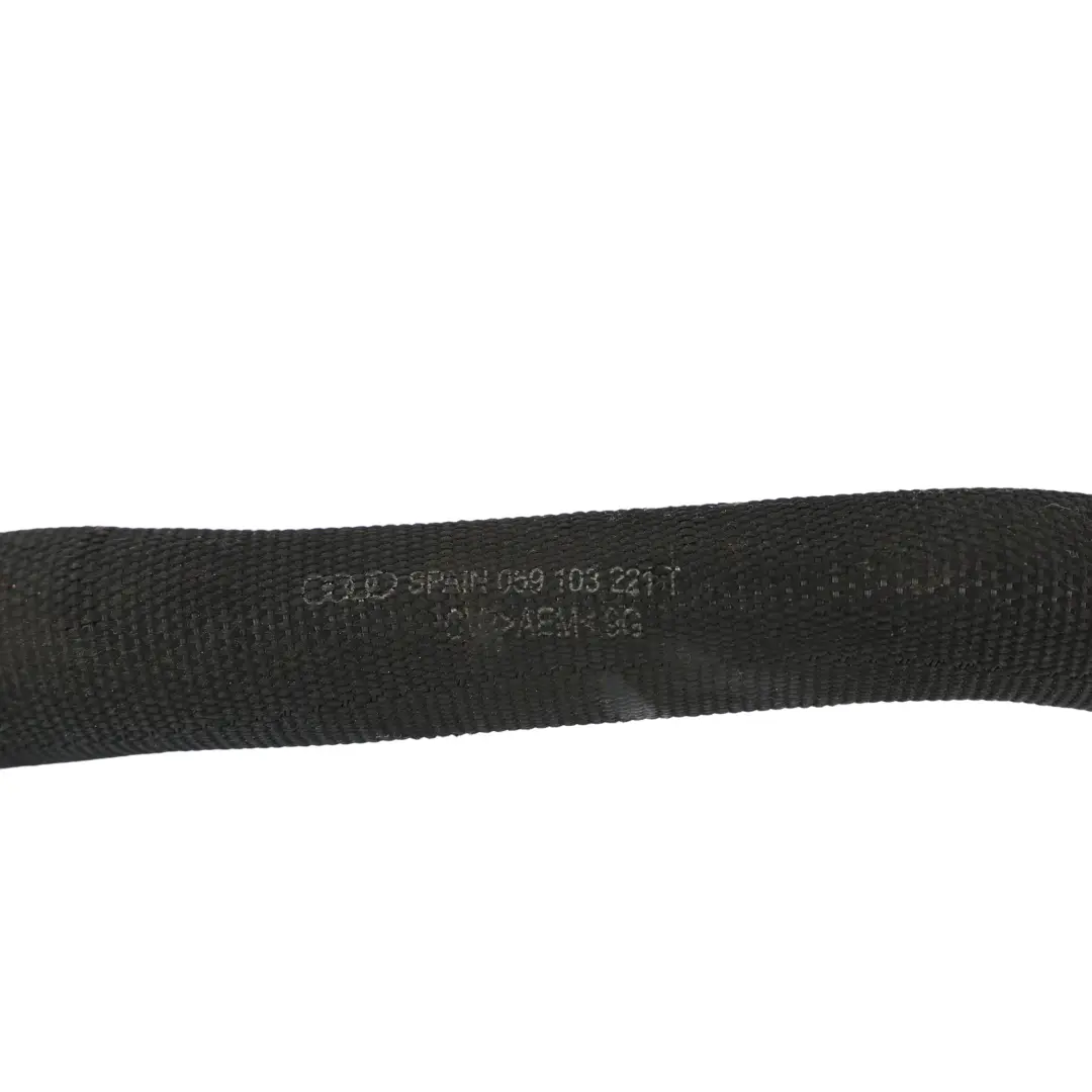 Tuyau Ventilation Moteur Couvercle Culasse pour Audi Q7 4L à propos du numéro de pièce 059103221T Audi Q7 4L Tuyau Ventilation Moteur Couvercle Culasse - SKU 059103221T - Numéro de pièce 059103221T