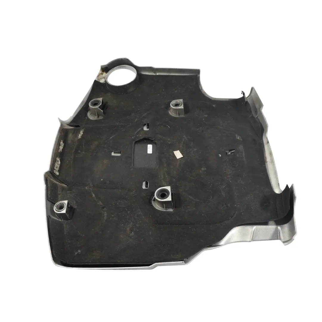 Górna Osłona Silnika 3.0 TDI do Audi A4 B8 A5 8T o numerze 059103925AQ Audi A4 B8 A5 8T Górna Osłona Silnika 3.0 TDI - SKU 059103925AQ-1 - Numer Części 059103925AQ