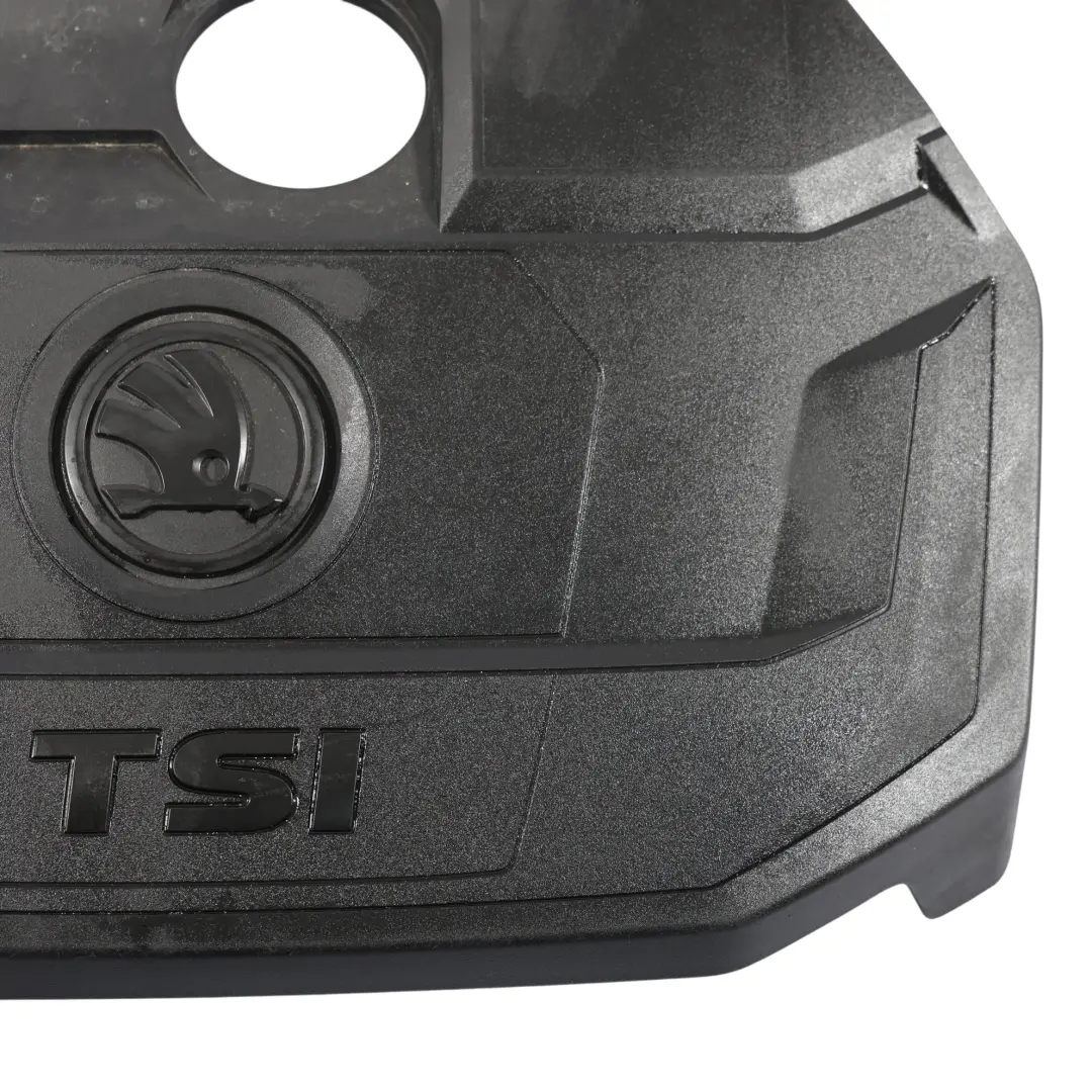 Skoda Octavia Superb Mk3 Cache Moteur Panneau 1.5 TSI Essence - SKU 05E103925C - Numéro de pièce 05E103925C