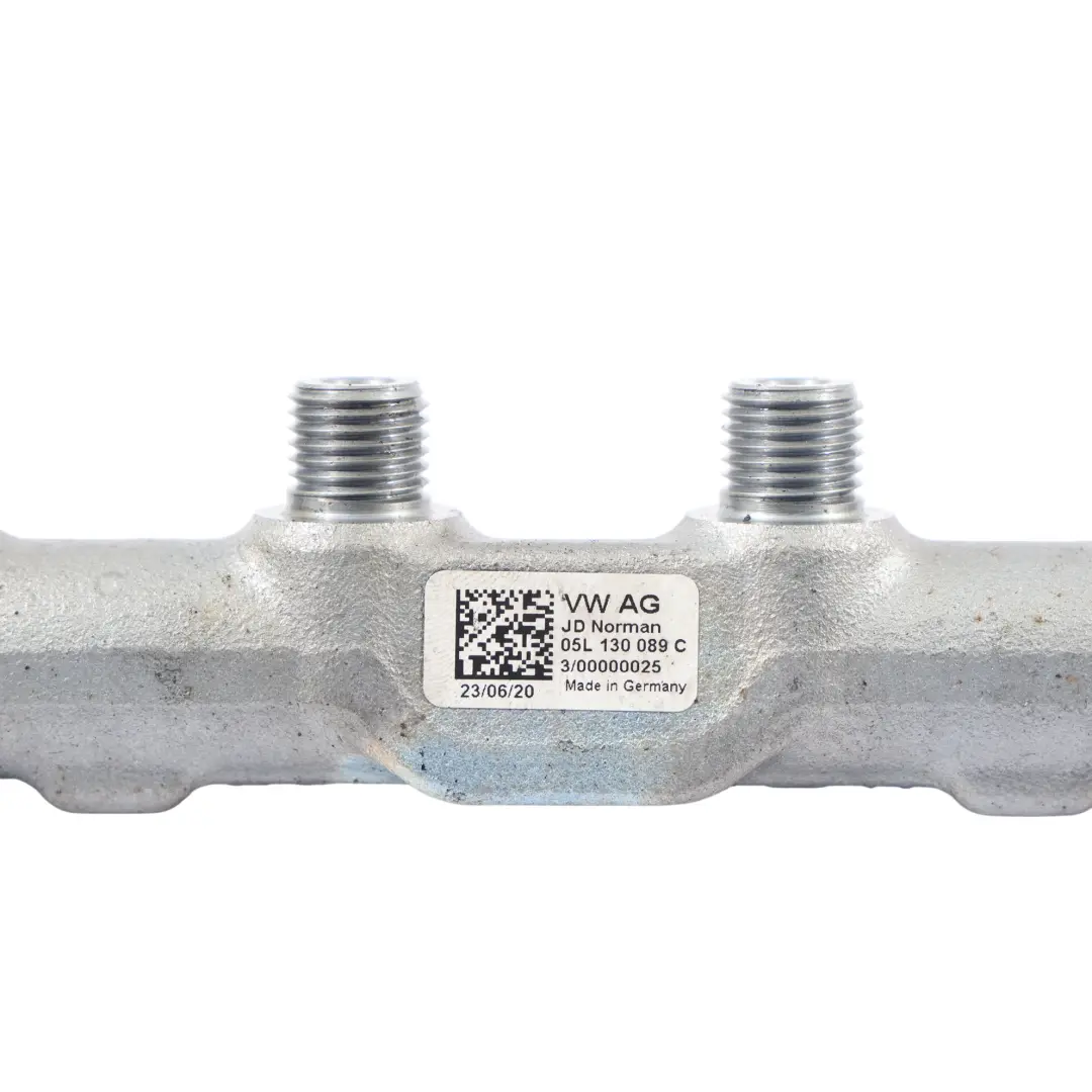 Rampe Injection Carburant 2.0 TDI Diesel pour Audi A4 B9 A5 F5 à propos du numéro de pièce 05L130089C Audi A4 B9 A5 F5 Rampe Injection Carburant 2.0 TDI Diesel - SKU 05L130089C - Numéro de pièce 05L130089C