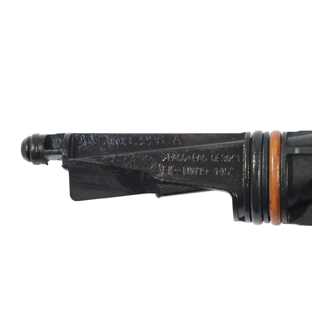 Tubo Separatore Olio Respirazione Motore 3.0 TFSI per Audi S5 8T con numero di parte 06E103226A Audi S5 8T Tubo Separatore Olio Respirazione Motore 3.0 TFSI - SKU 06E103226A - Numero di parte 06E103226A