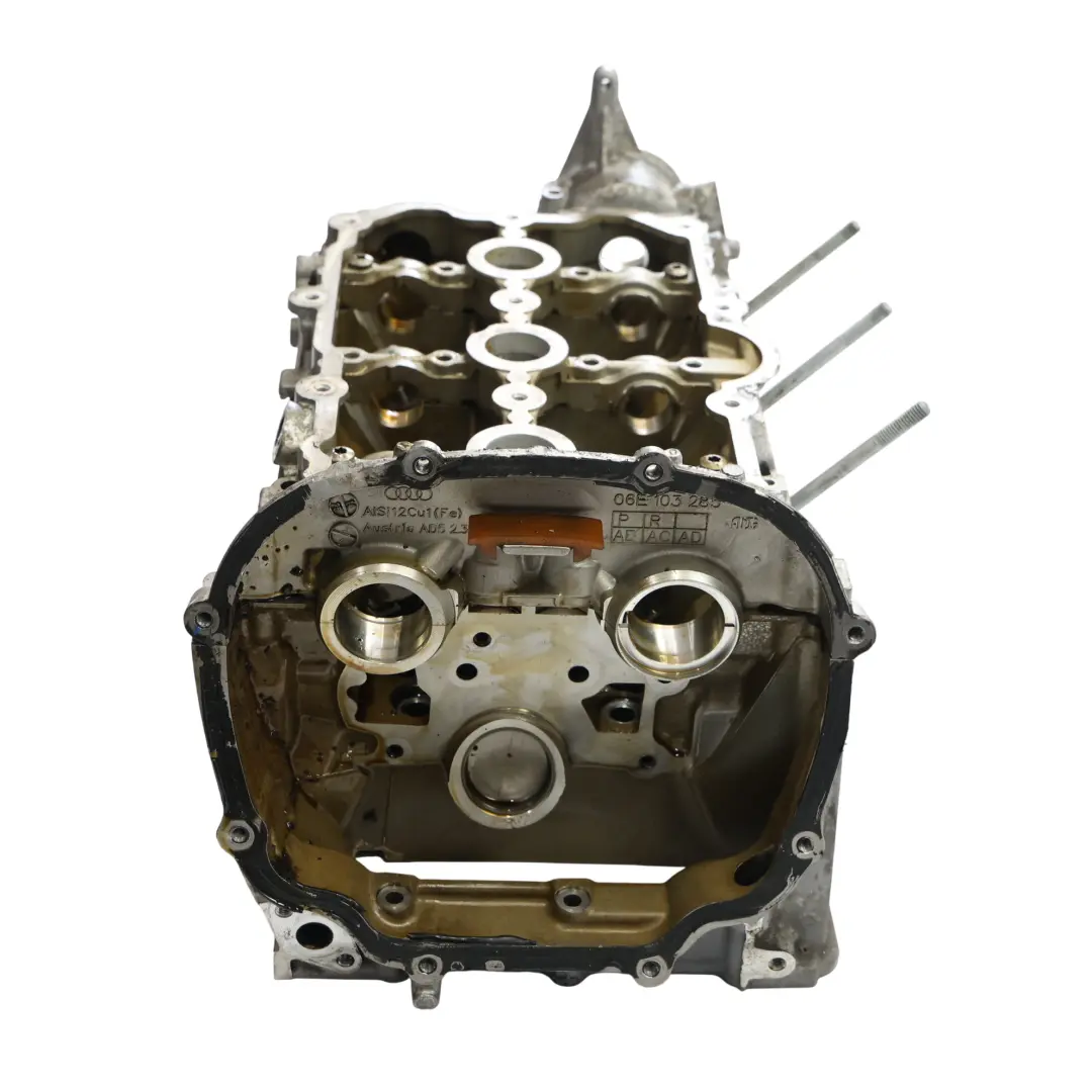 Culasse Moteur Cyl 4-6 3.0 TFSI CREC 06E103403AA pour Audi S4 B8 S5 8T à propos du numéro de pièce 06E103263 Audi S4 B8 S5 8T Culasse Moteur Cyl 4-6 3.0 TFSI CREC 06E103403AA - SKU 06E103263 - Numéro de pièce 06E103263