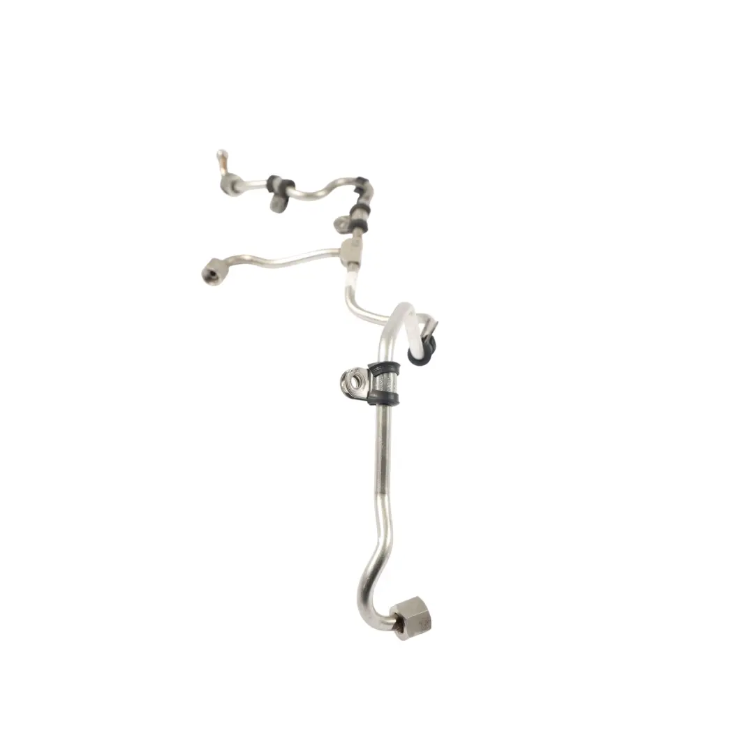 Tubo Respirazione Motore 3.0 TFSI per Audi A4 B8 A5 8T con numero di parte 06E127501AK Audi A4 B8 A5 8T Tubo Respirazione Motore 3.0 TFSI - SKU 06E127501AK - Numero di parte 06E127501AK