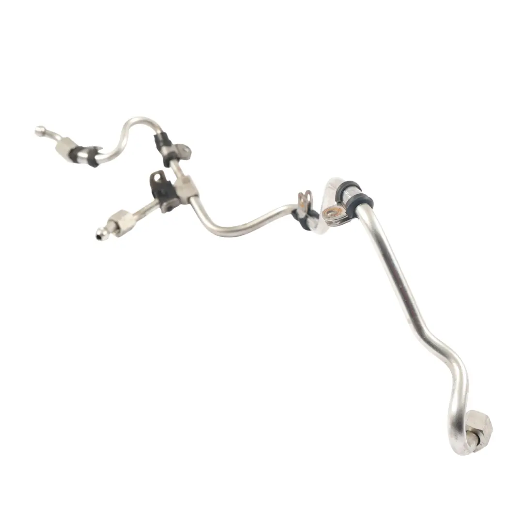 Tubo Linea Carburante Motore 3.0 TFSI Benzina per Audi S4 B8 S5 8T con numero di parte 06E127501AN Audi S4 B8 S5 8T Tubo Linea Carburante Motore 3.0 TFSI Benzina - SKU 06E127501AN - Numero di parte 06E127501AN