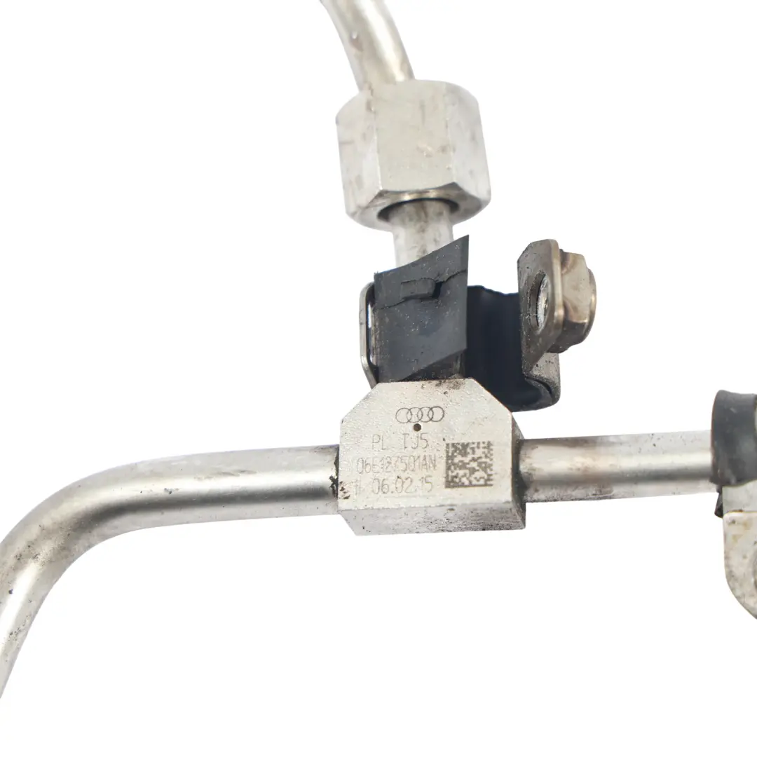Tubo Linea Carburante Motore 3.0 TFSI Benzina per Audi S4 B8 S5 8T con numero di parte 06E127501AN Audi S4 B8 S5 8T Tubo Linea Carburante Motore 3.0 TFSI Benzina - SKU 06E127501AN - Numero di parte 06E127501AN