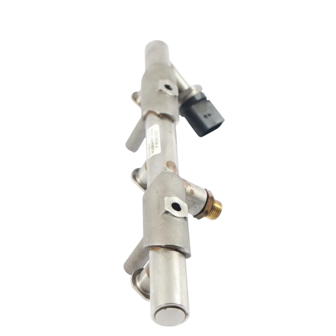 Rail Left N/S 3.0 TFSI QUATTRO Petrol to Audi A4 B8 A6 C7 S5 8T Fuel with Part number 06E130089AA Audi A4 B8 A6 C7 S5 8T Fuel Rail Left N/S 3.0 TFSI QUATTRO Petrol - SKU 06E130089AA - Part number 06E130089AA