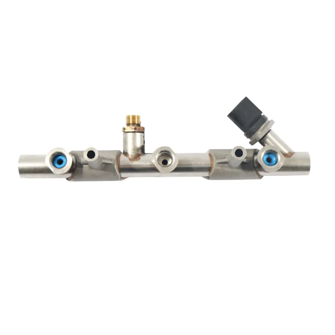 Rampe Injection Système Carburant pour Audi A4 B8 A6 C7 S5 8T à propos du numéro de pièce 06E130089AA Audi A4 B8 A6 C7 S5 8T Rampe Injection Système Carburant - SKU 06E130089AA - Numéro de pièce 06E130089AA