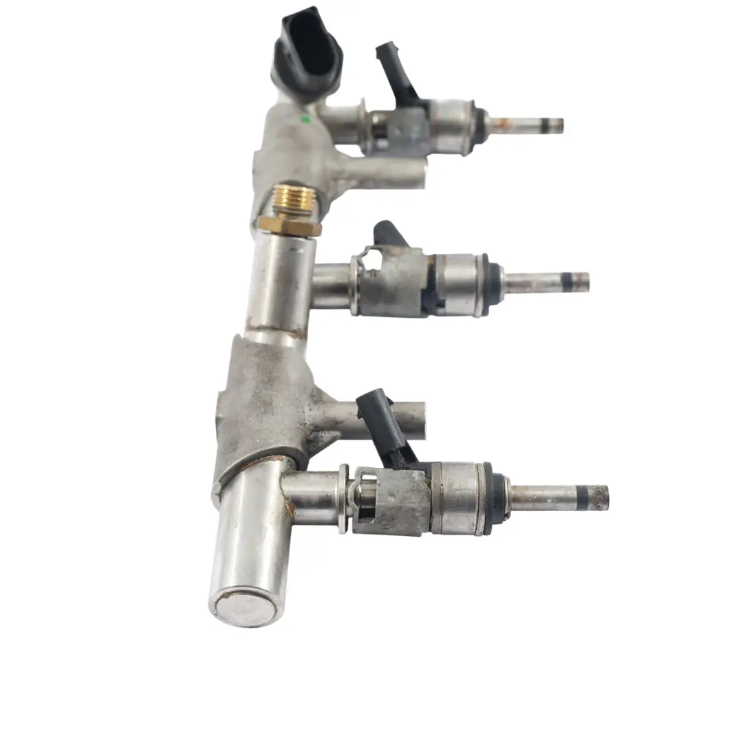 Rampe Injection Carburant Gauche 3.0 TFSI pour Audi S4 B8 S5 8T à propos du numéro de pièce 06E130089AC Audi S4 B8 S5 8T Rampe Injection Carburant Gauche 3.0 TFSI - SKU 06E130089AC-1 - Numéro de pièce 06E130089AC