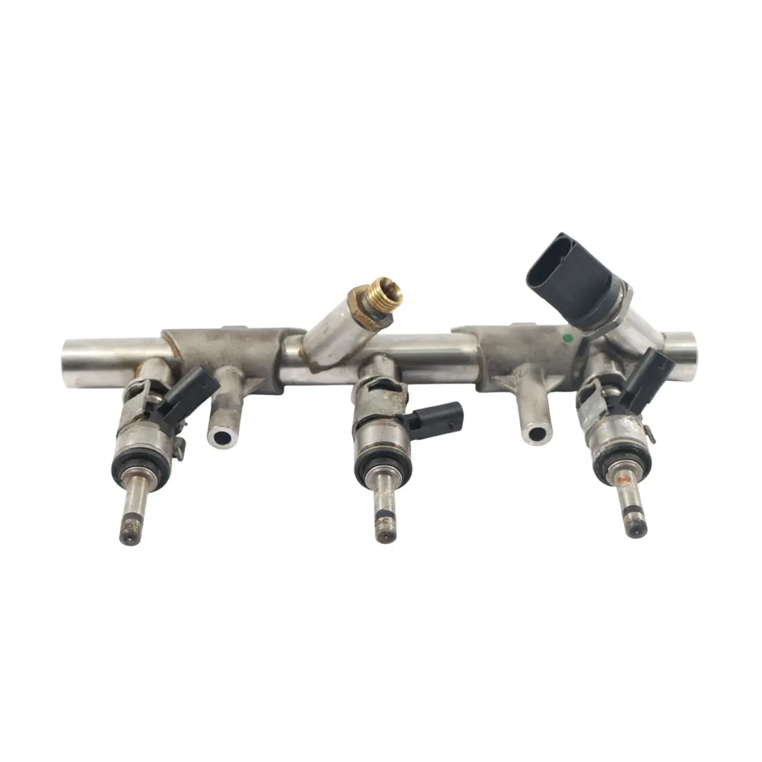 Binario Iniezione Carburante Sinistro 3.0 TFSI per Audi S4 B8 S5 8T con numero di parte 06E130089AC Audi S4 B8 S5 8T Binario Iniezione Carburante Sinistro 3.0 TFSI - SKU 06E130089AC-1 - Numero di parte 06E130089AC