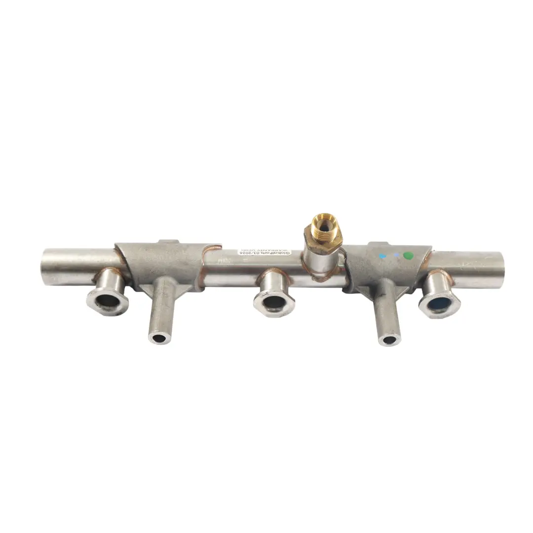 Rampe Injection Carburant 3.0 TFSI 06E130090AF pour Audi A4 B8 A5 8T A6 C7 à propos du numéro de pièce 06E130090AD Audi A4 B8 A5 8T A6 C7 Rampe Injection Carburant 3.0 TFSI 06E130090AF - SKU 06E130090AD - Numéro de pièce 06E130090AD
