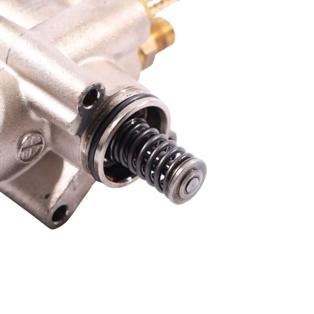 Mk5 Audi TT 8J Bomba Combustible 2.0 TSI FSI para Volkswagen Golf con número de pieza 06F127025K Volkswagen Golf Mk5 Audi TT 8J Bomba Combustible 2.0 TSI FSI - SKU 06F127025K-3 - Número de pieza 06F127025K