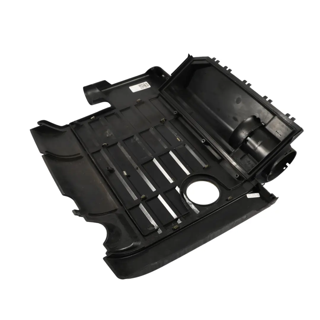 Embellecedor panel motor gasolina para Audi TT 8J A3 8P 2.0 TFSI con número de pieza 06F133837S Audi TT 8J A3 8P 2.0 TFSI Embellecedor panel motor gasolina - SKU 06F133837S-1 - Número de pieza 06F133837S