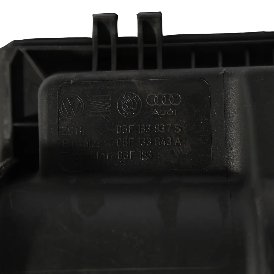 Abdeckung Oben Audi TT 8J A3 8P 2.0 TFSI Benziner Verkleidung für Motor mit Teilenummer 06F133837S Motor Abdeckung Oben Audi TT 8J A3 8P 2.0 TFSI Benziner Verkleidung - SKU 06F133837S-1 - Teilenummer 06F133837S