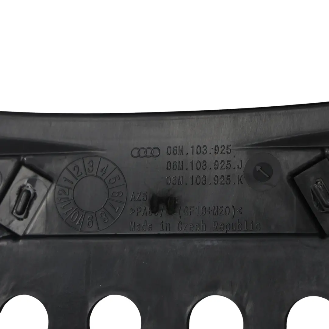 Upper Cover Trim Panel Insulation 3.0 TFSI V6 to Audi A6 C7 Engine with Part number 06M103925J Audi A6 C7 Engine Upper Cover Trim Panel Insulation 3.0 TFSI V6 - SKU 06M103925J - Part number 06M103925J