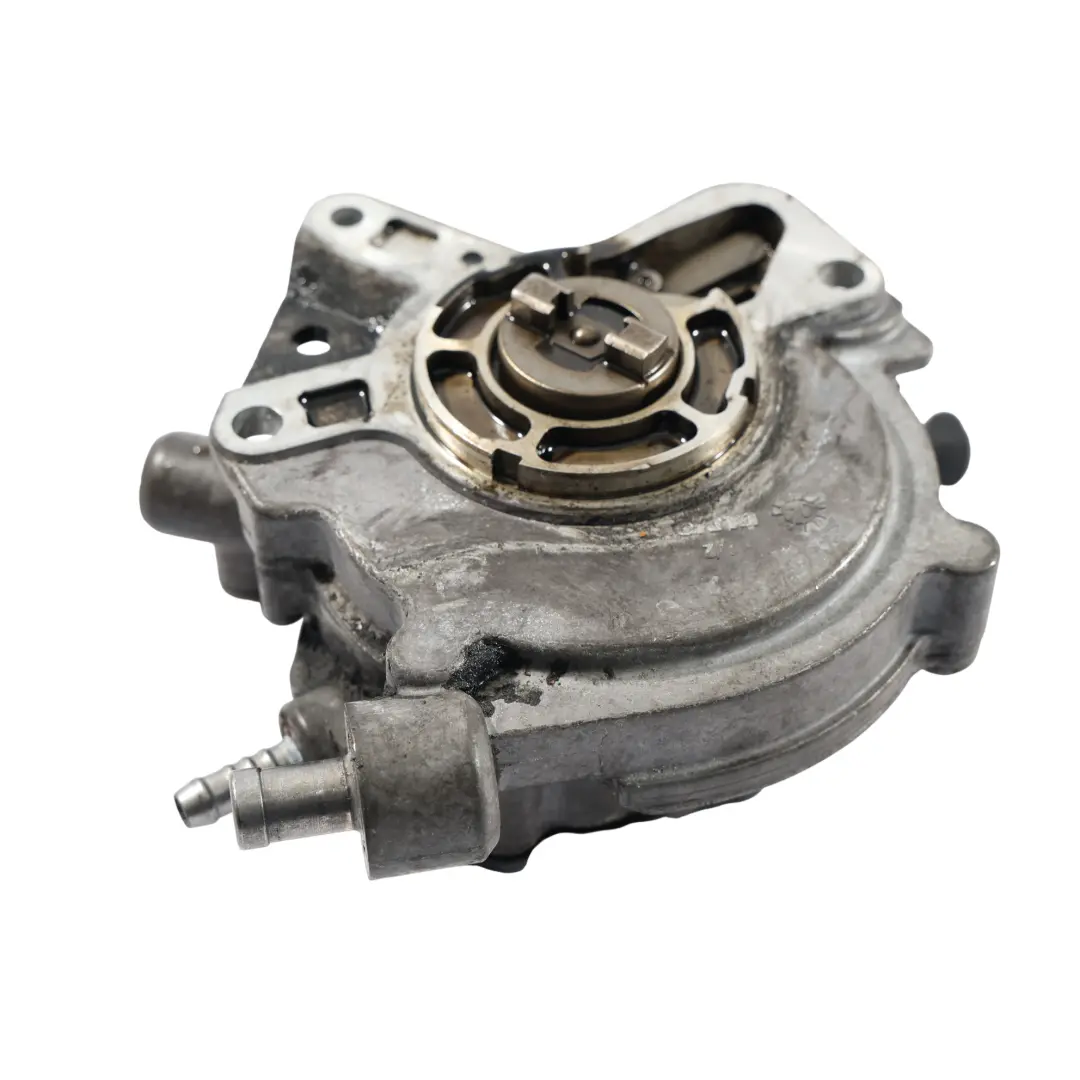 Pompe Vide 2.5 TDI AXD AXE pour Volkswagen Transporter T5 à propos du numéro de pièce 070145209J Volkswagen Transporter T5 Pompe Vide 2.5 TDI AXD AXE - SKU 070145209J - Numéro de pièce 070145209J