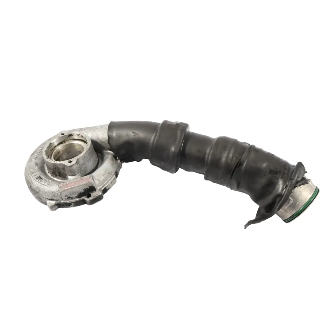 Rura Turbosprężarki 2.5 Diesel do Volkswagen Transporter T5 o numerze 070145702A Volkswagen Transporter T5 Rura Turbosprężarki 2.5 Diesel - SKU 070145702A-1 - Numer Części 070145702A