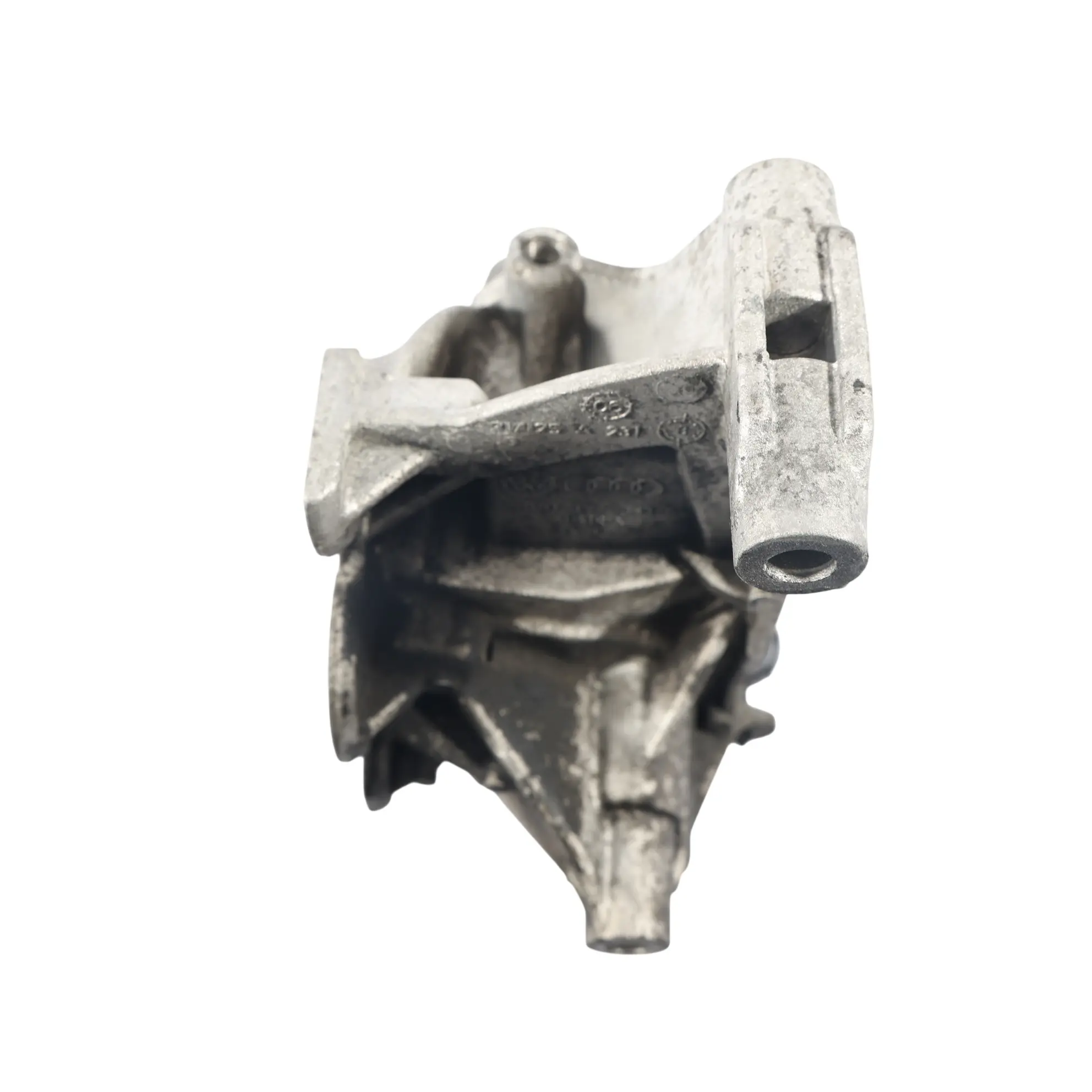 Volkswagen Transporter T5 Engine Mount Bracket Front Upper 2.5 TDI 070199343B