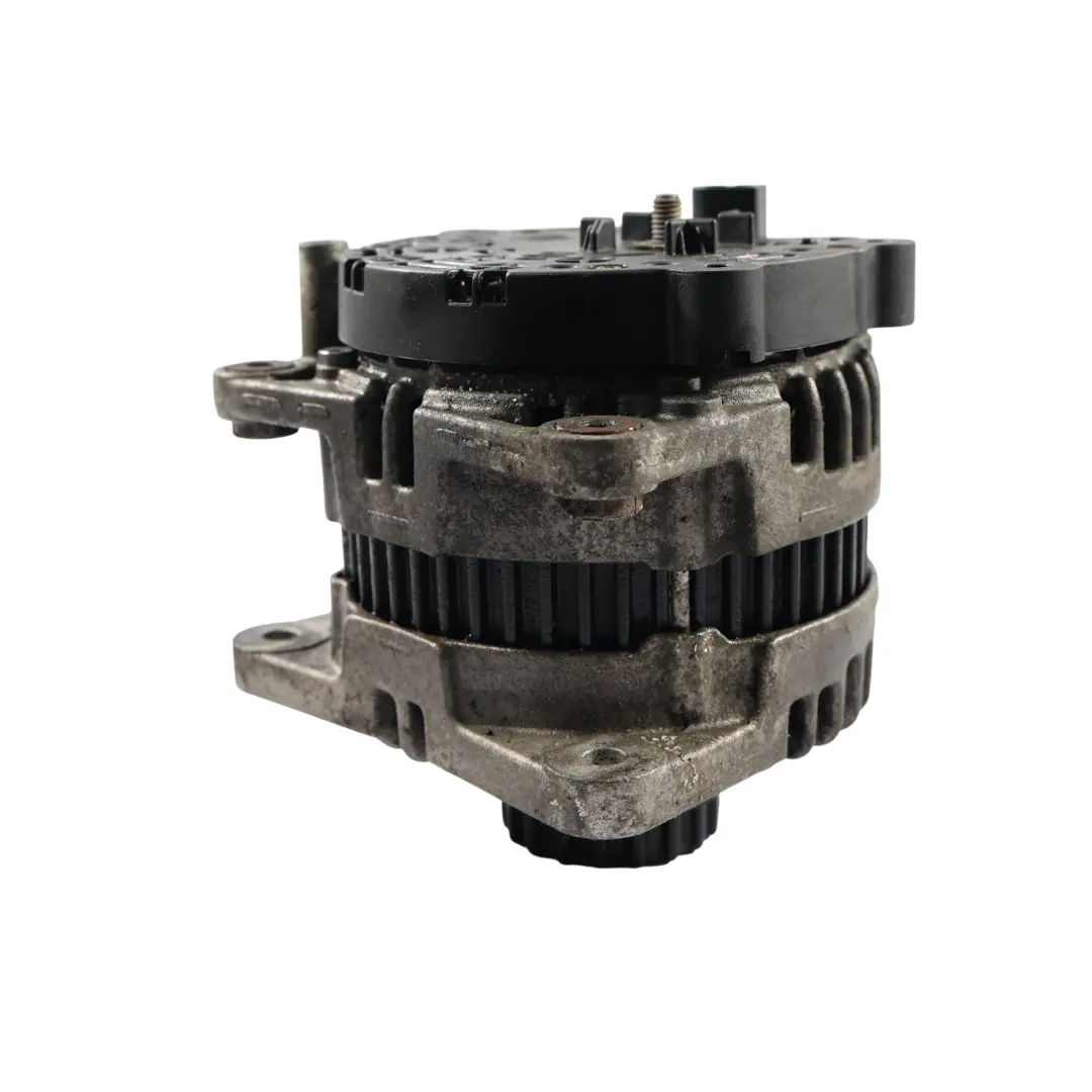 Alternator 14V 150A 2.5 TDI 070903024A do Volkswagen Transporter T5 o numerze 070903139X Volkswagen Transporter T5 Alternator 14V 150A 2.5 TDI 070903024A - SKU 070903139X - Numer Części 070903139X